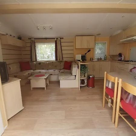 Mobilhome Proche Mer, Spacieux * Hyeres