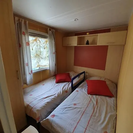 Campsite Mobilhome Proche Mer, Spacieux *